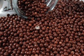Драже "Рисовые шарики (5 мм) в молочном шоколаде - Premium" (короб 2,5 кг)