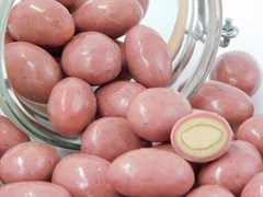 Драже "Миндаль в йогуртовом шоколаде с сублиматами лимон - вишня - Tropica Double Premium" (короб 3 кг)